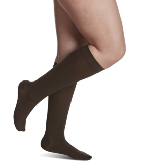 SIGVARIS Women’s Style Soft Opaque 840 Closed Toe Calf-High Socks 15-20mmHg - Brown